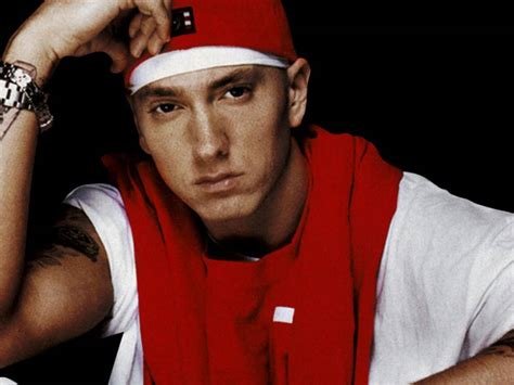 Eminem si infuria per le foto sexy in bikini della figlia - il Giornale