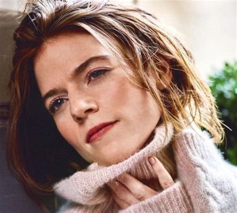 Rose Leslie: Who Are Her Sisters Portia And Sophia Leslie, Castle ...