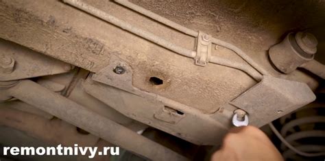 Пошаговая замена и установка топливного фильтра Нива Шевроле