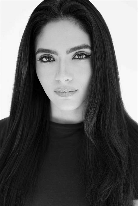 Arienne Mandi