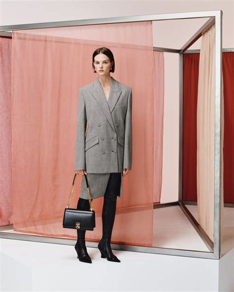 Luxury Bags Collection for Women | Givenchy