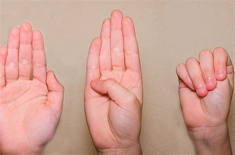 Viral hand sign leads Spanish authorities to detain domestic abuser ...