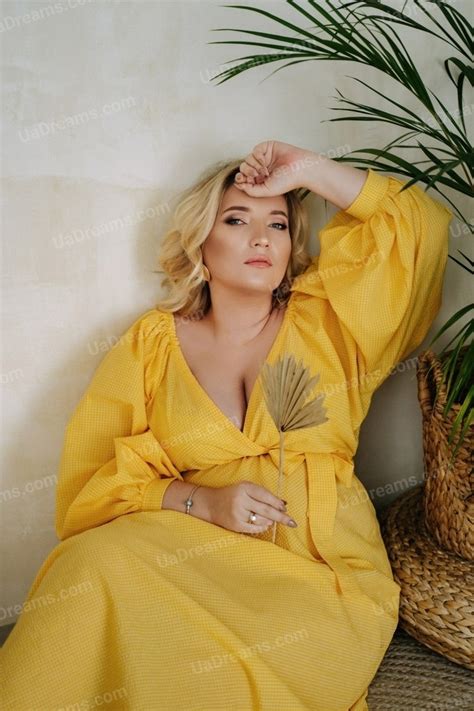 Date with Kseniia from Cherkasy - 37 years old | UADreams.com