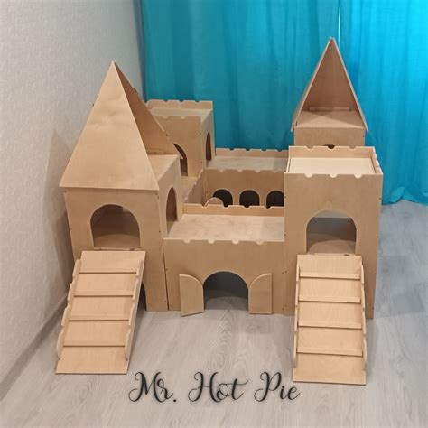 Замок-конструктор – Bunny Bio Boutique
