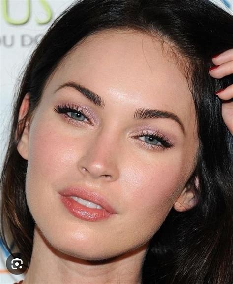 Pin de Jerilyn Krakower en Primp | Cejas de megan fox, Maquillaje de ...