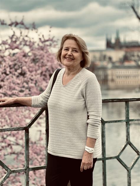 Magda Vášáryová o politice, feminismu, slušnosti a matematice - Média IKSŽ