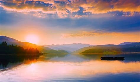 30 reasons to visit Romania | Romania Experience