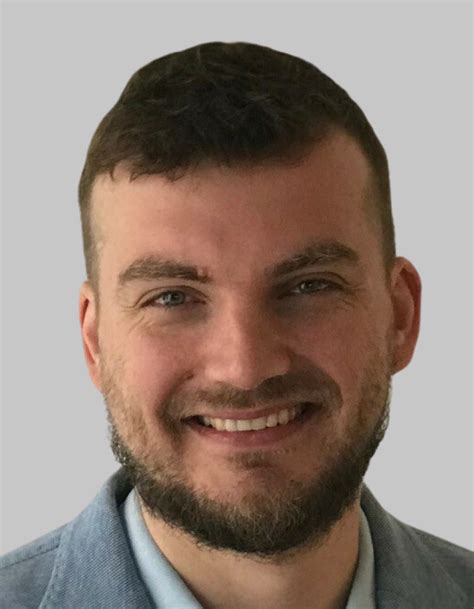 Valeriy Nemyrov – Medium