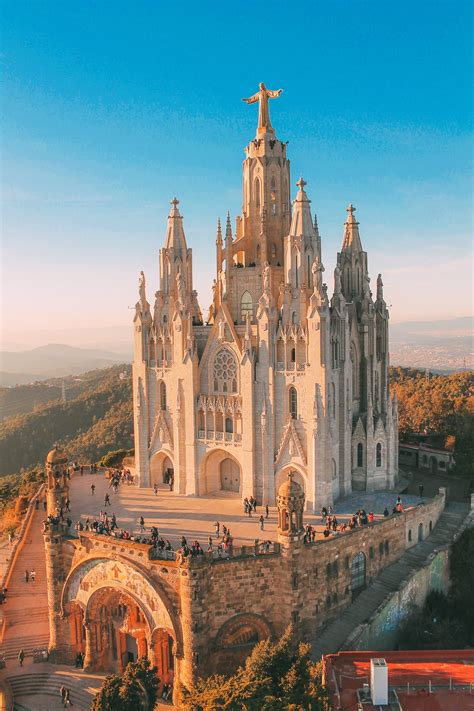 What To See In Barcelona Spain