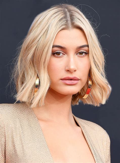 So, You Want To Get A Bob... https://r29.co/2N461sr Blonde Balayage