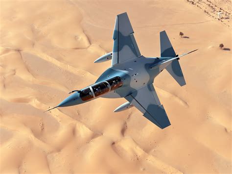 Ћирилизовано : Војни авиони: италијански М/Т–346 и руски Јак-130