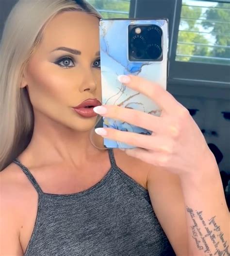 Ashley Michele Wisdom (@theashleymichelewisdom) • Instagram photos and