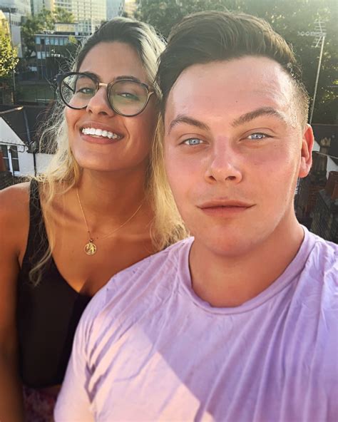 Jackjonestv on Twitter: "My wife to be, one day 🙌🏻 ️🇮🇷…