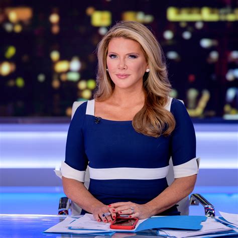 Biquini Trish Regan