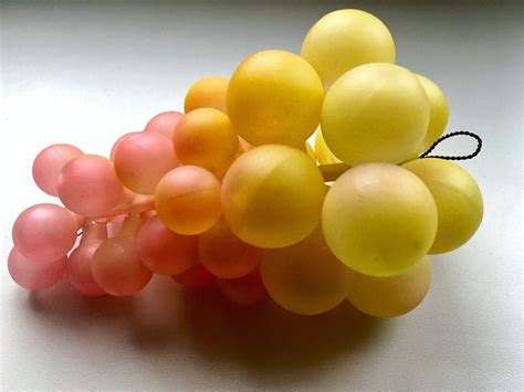 🍇Веточка винограда - яркая стеклянная игрушка