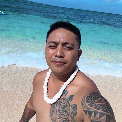 THE LOVE I KNEW | SANTINO | PAPA DUDUT STORIES | Mukhang Santo daw si