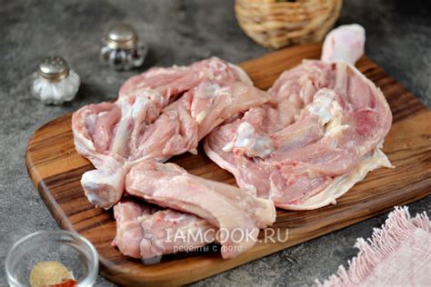 Куриные окорочка с хрустящей корочкой на сковороде — рецепт с фото пошагово