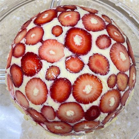 Strawberry Custard Cake : r/recipes