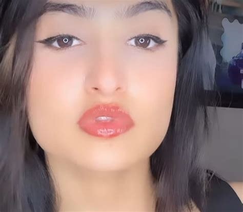 Sassy poonam viral video