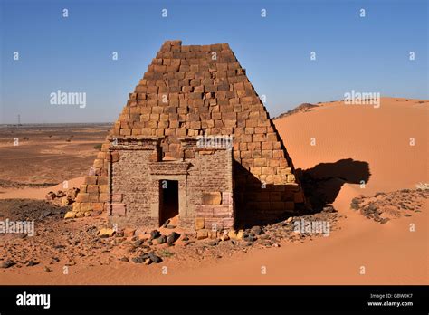 Meroe pyramids hi-res stock photography and images - Alamy