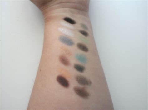 Тени для век Триумф Color Palette Eyeshadow - «великолепная палитра ...