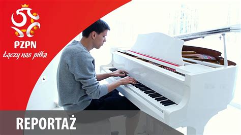 Wojciech Szczęsny gra na fortepianie/ Wojciech Szczesny plays the piano ...