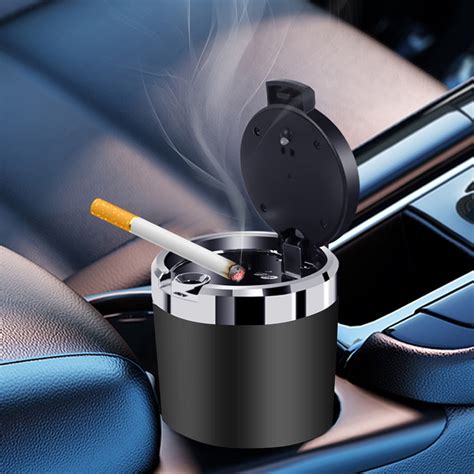 Fasiaou Car Ashtray With Lid Easy To Clean Portable Ashtray For Car