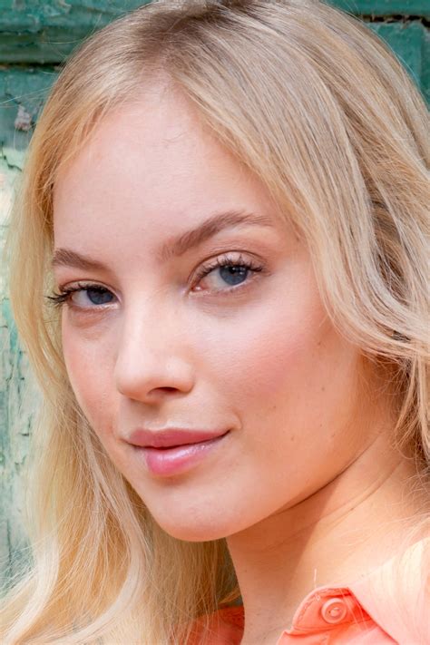 Bella Spark - Profile Images — The Movie Database (TMDB)