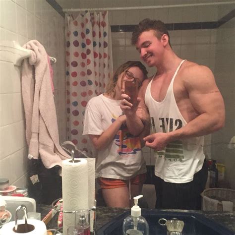 Pin by Streetyfanflam on Albertsstuff ️ | Albert flamingo shirtless ...