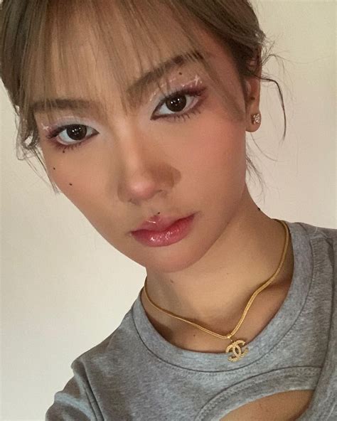 230425 - Jerin Instagram Update | kpopping