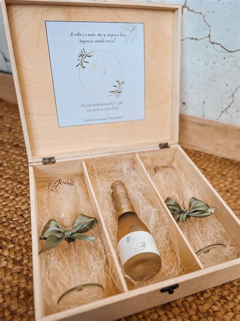 Caixa pedido padrinhos casamento | Pimenta Rosa - Personalizamos ideias