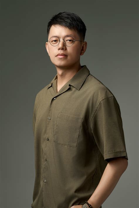 鼎 - 謝謝超模 連潔(Zen Lien)接受我的拍攝邀請， 她有極其東方的臉孔、黝黑的皮膚和火辣的身材， 平常更是喜愛戶外運動的森林女孩