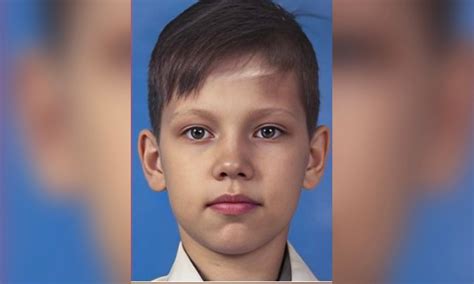 In Omsk looking for a 13-year-old boy dressed in a white jacket / Text ...