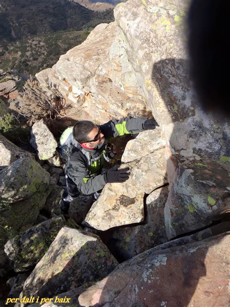 Monte del Carrascal (881 m.) y el Valle de la Mosquera ~ Per Dalt i Per