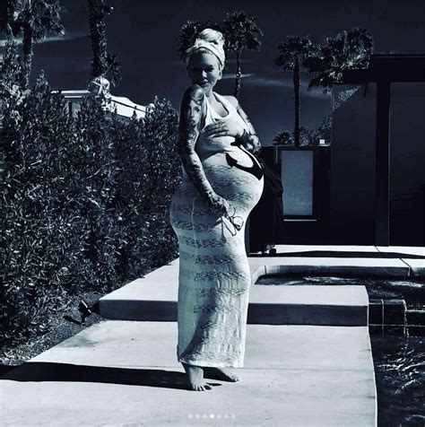 Jenna Jameson Shares Nude Throwback Pregnancy Photo