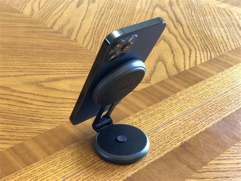 Stick your iPhone to this foldable MagSafe stand [Review] | Cult of Mac