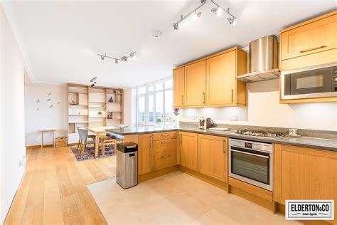 Two Bedroom Flat To Rent In Golders Green NW11 - Elderton & Co.