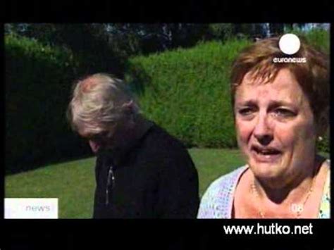 МАТЬ НА ПОХОРОНАХ БРАТА НАШЛА МОГИЛУ СЫНА - YouTube