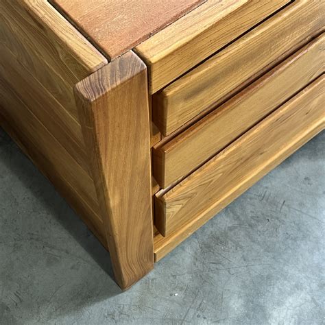 maison Regain chest – Objet Vagabond