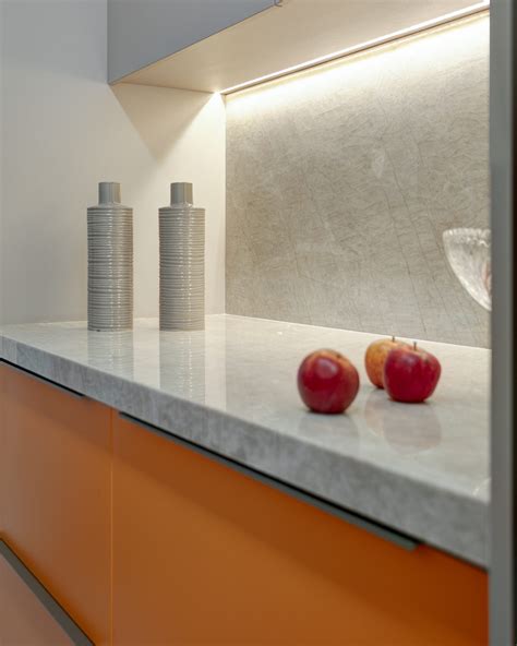 PERLA SANTANA | DEBORAH NAZARETH - Granos en