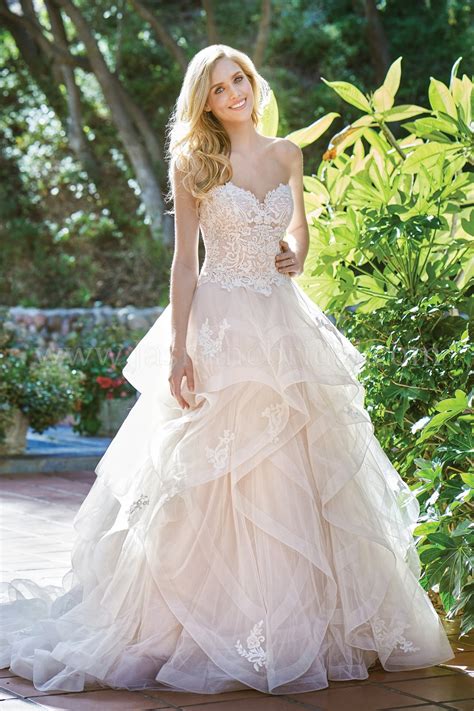 wear  ball gown wedding dress  abbey battye blog