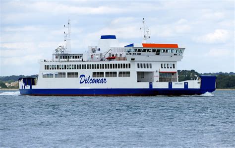 Ship Photos, Container ships, tankers, cruise ships, bulkers, tugs etc