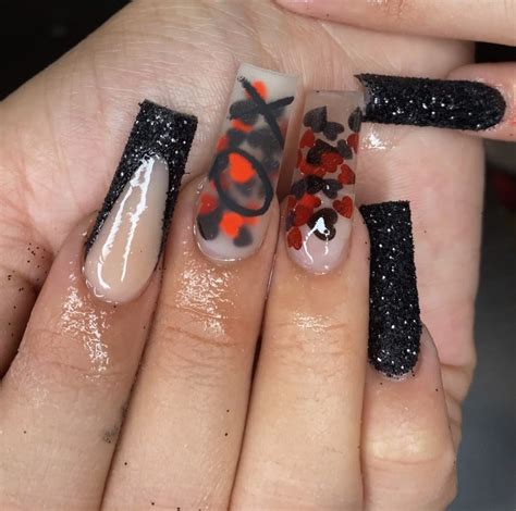 45 Black Valentine's Day Nail Designs for Edgy Elegance!