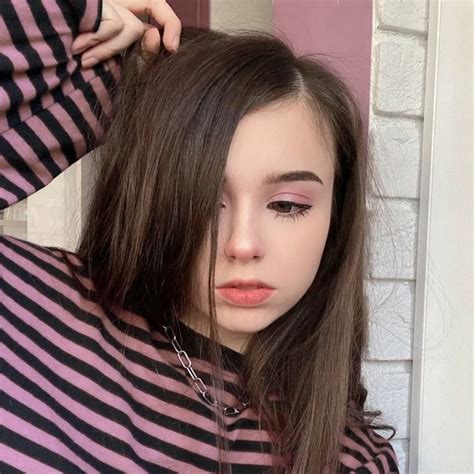 "Сливы Блогерш и Стримерш" — @slivystrimerhh Telegram-kanali — TGStat