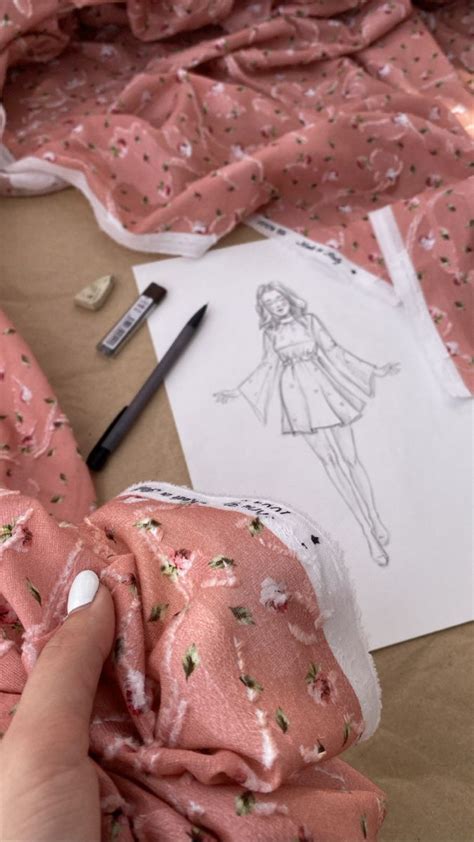 Ткани Италии | ВКонтакте in 2024 | Sewing photography, Fashion design ...