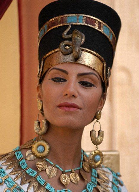 Binge drinking and equal rights in Ancient Egypt: WOMEN IN ANCIENT ...