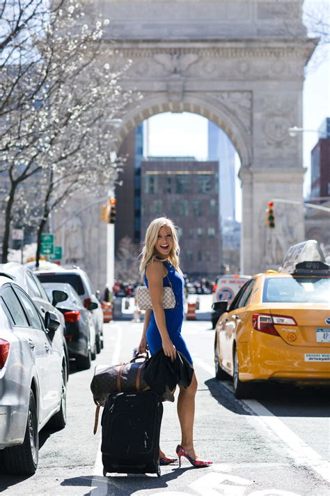Anna Kooiman Active - App Fitness and Activewear for Moms - Travel - 10