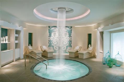 eau spa  eau palm beach resort spa spa  girl
