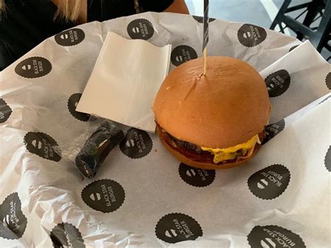 BLACK STAR BURGER, Yerevan - Restaurant Reviews, Photos & Phone Number ...