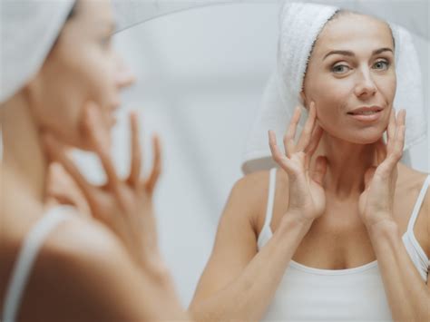 Facelift Surgery and Scarring: What to Expect